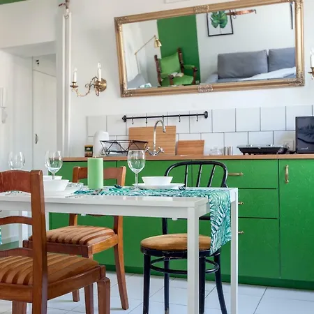 Heart Of Apt- Walking Distance Everywhere *